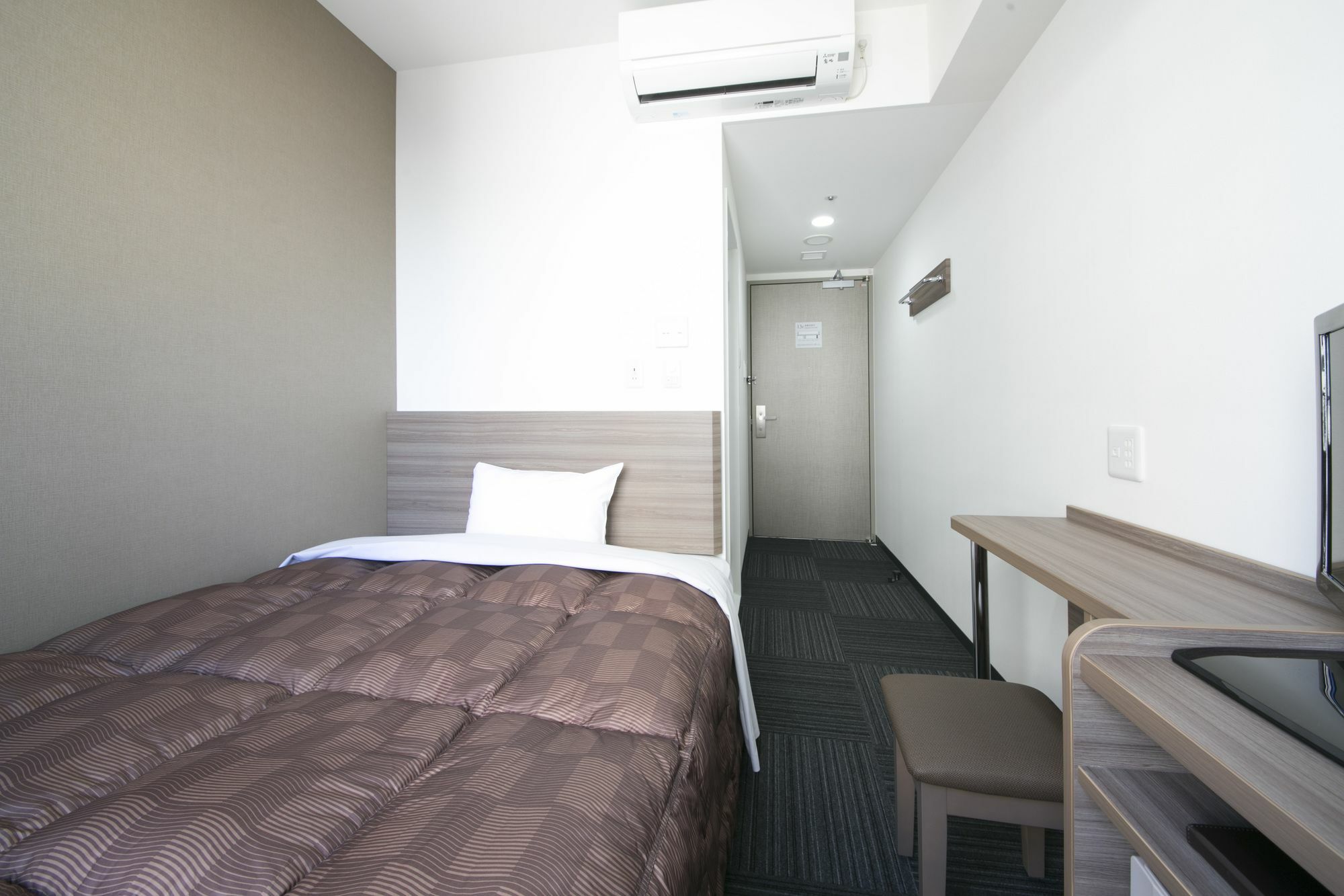 Washington R&B Hotel Shin Osaka Kitaguchi Екстер'єр фото
